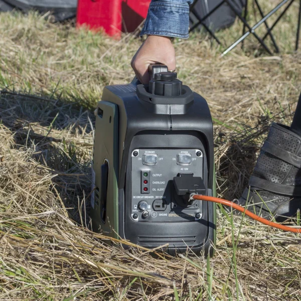Sportsman GEN1000i 1000 Watt Inverter Generator for Sensitive Electronics - Image 6