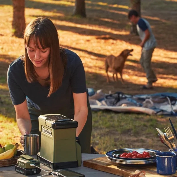 Makita Outdoor Adventure™ 18V Lxt® Coffee Maker - Image 3