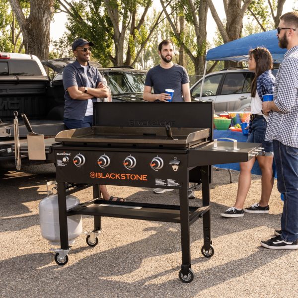Blackstone Original 4-Burner 36 Propane Omnivore Griddle with Hard Cover - Image 2