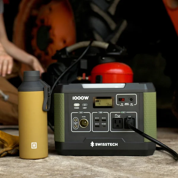 Swiss Tech 1000W Portable Power Station, 999Wh, Solar Powered Battery for Camping and Travel Emergency - Image 8