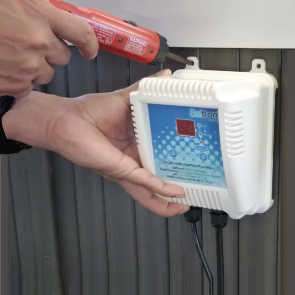 Saltron Mini Drop-in Salt Chlorine Generator for Hot Tubs & Swim Spas up to 2000-Gallons - Image 2